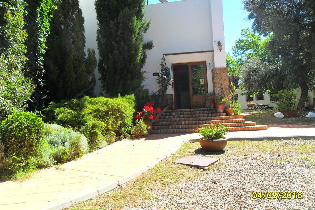 Hotel Apartamento Rural Finca La Media Legua Aracena Eksteriør bilde